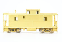 Load image into Gallery viewer, O Brass Sunset Models N&W - Norfolk & Western Steel Caboose REBOXX