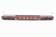 Load image into Gallery viewer, O Brass Alco Models PRR - Pennsylvania Railroad F33 Greenville Well Flat Custom Painted & Weathered No. 470095