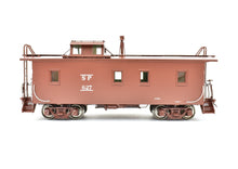 Load image into Gallery viewer, HO Brass CIL - Challenger Imports SP - Southern Pacific Wood Side Caboose Slant Side Cupola Class C-30-1 FP No. 627