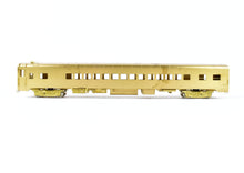 Load image into Gallery viewer, HO Brass Oriental Limited NP - Northern Pacific North Coast Limited 56-Seat Coach #301 w/o Skirts