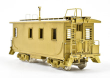 Load image into Gallery viewer, HO Brass Oriental Limited GN - Great Northern GN X627-X636 Caboose Less Cupola