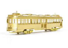 Load image into Gallery viewer, HO Brass Oriental Limited PE - Pacific Electric "Hollywood" Car #600-649 Un-Powered Trailer