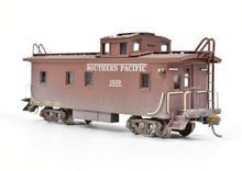 Load image into Gallery viewer, HO Brass Balboa SP - Southern Pacific C30-1 Wood Caboose Custom Painted