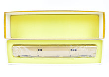 Load image into Gallery viewer, HO Brass Oriental Limited NP - Northern Pacific North Coast Limited #400 Water Baggage Car with Skirts