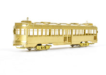 Load image into Gallery viewer, HO Brass Oriental Limited PE - Pacific Electric "Hollywood" Car #600-649 Un-Powered Trailer