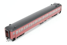 Load image into Gallery viewer, HO Rapido Trains Inc. B&M - Boston & Maine Osgood - Bradley 10 Window Coach No. 4584 Maroon/Red