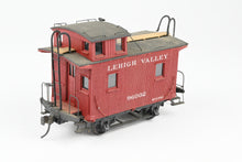 Load image into Gallery viewer, O Wood UNKNOWN LV – Lehigh Valley Wood Bobber Caboose Custom Built and Painted