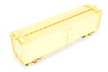 Load image into Gallery viewer, O Brass Protocraft ART – American Refrigerated Transit 1922 AC&F Wood Reefer with Decals