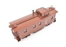 Load image into Gallery viewer, HO Brass CIL - Challenger Imports SP - Southern Pacific Wood Side Caboose Slant Side Cupola Class C-30-1 FP No. 627