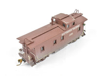 Load image into Gallery viewer, HO Brass Balboa SP - Southern Pacific C30-1 Wood Caboose Custom Painted