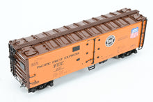 Load image into Gallery viewer, HO Brass CON CIL - Challenger Imports PFE - Pacific Fruit Express R-40-25 Refrigerator Car FP #2117