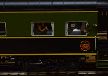 Load image into Gallery viewer, HO Brass CON W&R Enterprises CN - Canadian National Railway Business Car "Bonaventure" No. 91 Pro Painted + Interior RARE!