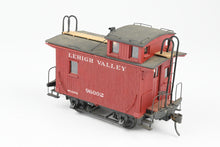 Load image into Gallery viewer, O Wood UNKNOWN LV – Lehigh Valley Wood Bobber Caboose Custom Built and Painted