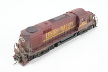 Load image into Gallery viewer, HO Brass Alco Models LV - Lehigh Valley Alco DL-721/RS-32 Diesel Custom Painted & Weathered No. 402
