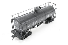 Load image into Gallery viewer, O Brass RYM - Rich Yoder Models CB&Q - Burlington Route MCBA Class II 10,000 Gallon Tank Car FP No. 230102