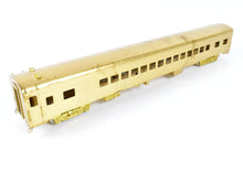 Load image into Gallery viewer, HO Brass Oriental Limited NP - Northern Pacific North Coast Limited 56-Seat Coach #301 w/o Skirts