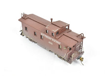 Load image into Gallery viewer, HO Brass Balboa SP - Southern Pacific C30-1 Wood Caboose Custom Painted
