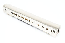 Load image into Gallery viewer, HO Brass Soho ATSF - Santa Fe 1339 Pullman Standard Dormitory-Lounge AS-IS