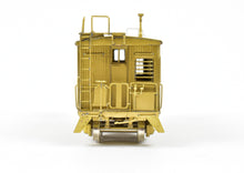 Load image into Gallery viewer, HO Brass Oriental Limited GN - Great Northern GN X627-X636 Caboose Less Cupola