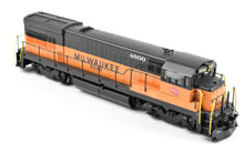Load image into Gallery viewer, HO Brass Oriental Limited MILW - Milwaukee Road GE U-23B 2300 HP Low Hood With FB-2 Trucks CP #4800