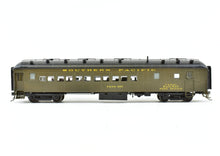 Load image into Gallery viewer, HO Brass CON PSC - Precision Scale Co. SP - Southern Pacific Harriman Common Standard 60-CP-15-1 RPO Coach Pro-Finished