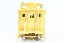 Load image into Gallery viewer, O Brass Sunset Models N&W - Norfolk & Western Steel Caboose REBOXX