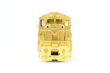 Load image into Gallery viewer, HO Brass OMI - Overland Models Inc. BN - Burlington Northern or ATSF - Santa Fe GE C30-7 Four Window Cab w/Anticlimber