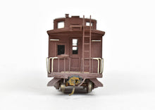 Load image into Gallery viewer, HO Brass Balboa SP - Southern Pacific C30-1 Wood Caboose Custom Painted