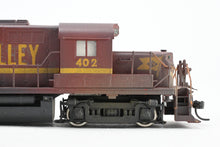 Load image into Gallery viewer, HO Brass Alco Models LV - Lehigh Valley Alco DL-721/RS-32 Diesel Custom Painted & Weathered No. 402