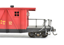 Load image into Gallery viewer, HO Brass Lambert KCS - Kansas City Southern Terminal Transfer Caboose CP IT - Illinois Terminal