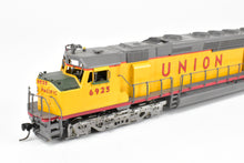 Load image into Gallery viewer, HO Brass Key Imports UP - Union Pacific DDA 40X FP No. 6925-6946 2nd Order FP