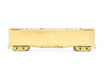 Load image into Gallery viewer, HO Brass Oriental Limited GN - Great Northern Wood Express Reefer No. 2000
