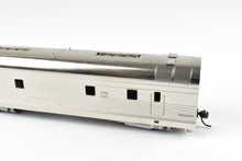 Load image into Gallery viewer, HO Brass CON Oriental Limited CB&Q - Burlington Route EMC EA Passenger Locomotive