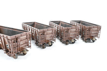 Load image into Gallery viewer, HO MDC Roundhouse SP – Southern Pacific 26’ Highside Ore Car 8-Car Set Custom Built, Detailed, and Painted in REBOXX