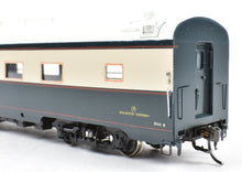 Load image into Gallery viewer, HO Brass W&R Enterprises BN - Burlington Northern Business Car Pro Painted "Canadian River"