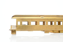 Load image into Gallery viewer, HO Brass Lambert AT&SF - Santa Fe Cafe Lounge Observation Car NO TRUCKS
