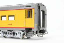 Load image into Gallery viewer, O Brass Wasatch Model Co. UP - Union Pacific 7000 Series Dome Coach Professionally Painted No. 7005