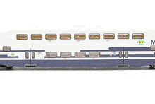 Load image into Gallery viewer, N Athearn Metrolink EMD F59PHI, Three Bombardier Coaches, and Two Control Cars Factory Painted NO BOX