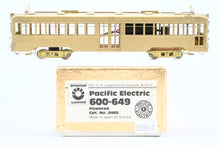 Load image into Gallery viewer, HO Brass Oriental Limited PE - Pacific Electric "Hollywood" Car #600-649 Powered