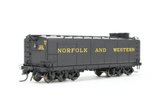 Load image into Gallery viewer, HO BLI - Broadway Limited Imports N&W - Norfolk & Western Auxiliary Tender No. 160280