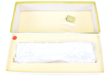 Load image into Gallery viewer, O Brass Oriental Limited GN - Great Northern Wood Express Reefer #2090 CP