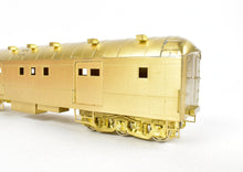 Load image into Gallery viewer, HO Brass TCY - The Coach Yard UP - Union Pacific 74' Harriman Baggage Horse Auto Car