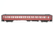 Load image into Gallery viewer, HO Rapido Trains Inc. B&M - Boston & Maine Osgood - Bradley 10 Window Coach No. 4614 Maroon/Red