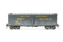Load image into Gallery viewer, HO Brass PSC - Precision Scale Co. Various Roads GPEX 41' Pfaudler Steel Milk Tank Car Borden’s FP w/ Moderate Weathering REBOXX