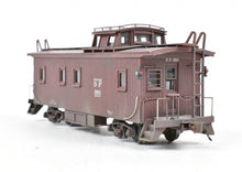 Load image into Gallery viewer, HO AMB - American Model Builders SP - Southern Pacific C-30-1 Wood Side Caboose Pro-Assembled and Painted
