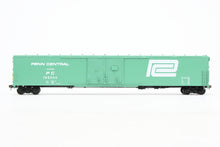 Load image into Gallery viewer, HO Brass Crown Custom Imports PC - Penn Central X-30 Automobile Box Car Factory Painted No. 185000
