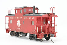Load image into Gallery viewer, HO Brass OMI - Overland Models, Inc. B&M - Boston & Maine Steel 24' Caboose #C51 - C83 Custom Painted Private Road