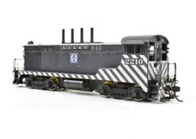 Load image into Gallery viewer, HO Brass Hallmark Models ATSF - Santa Fe Baldwin VO-1000 Diesel Switcher 1939 Version CP