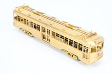 Load image into Gallery viewer, HO Brass Oriental Limited PE - Pacific Electric "Hollywood" Car #600-649 Powered