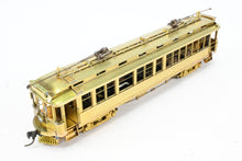 Load image into Gallery viewer, HO Brass Suydam PE - Pacific Electric "Tens" Wood Interurban Coach REBOXX
